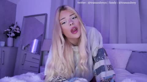 Snapshot of transaubrey chatting on 17, 10, 2025 aubrey 3 online show from 17, 10, 2025