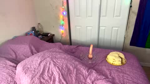 Snapshot of transgirl_omi chatting on 31, 12, 2024 TransDomme Omi online show from 31, 12, 2024