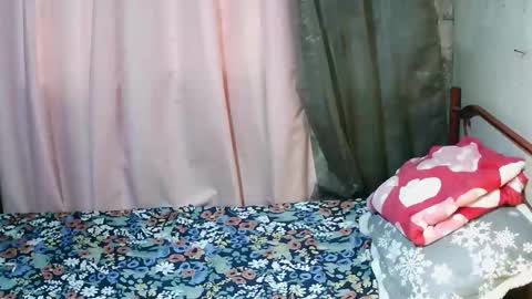 transhottie28 online show from 3, 11, 2025