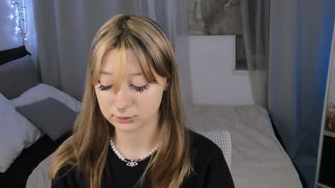 Snapshot of trapsaintgirl chatting on 5, 2, 2025 Nyuta Hartmann online show from 5, 2, 2025