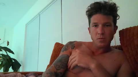 Snapshot of trash_man1989 chatting on 30, 11, 2025 trash_man1989 online show from 30, 11, 2025