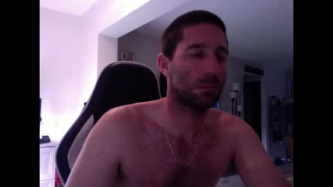 TravisKenn online show from 25, 2, 2025