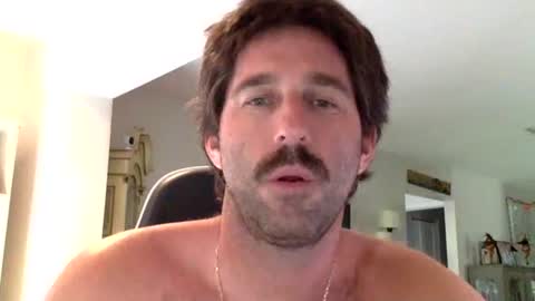 TravisKenn online show from 29, 9, 2025