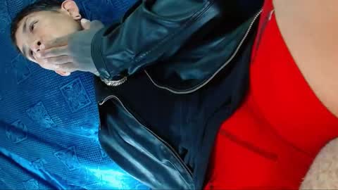 TRAV - INDEPENDENT MODEL online show from 19, 12, 2024