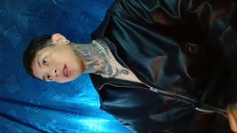 TRAV - INDEPENDENT MODEL online show from 20, 12, 2024