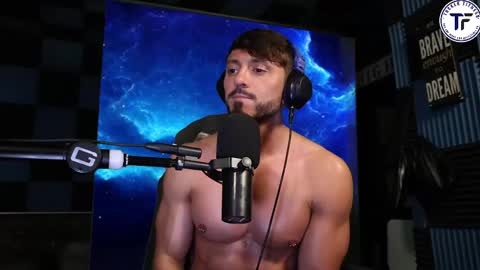Snapshot of travonidas chatting on 1, 5, 2026 Greek God online show from 1, 5, 2026