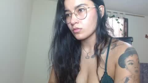 Snapshot of trebol_4 chatting on 17, 6, 2026 trebol_4 online show from 17, 6, 2026