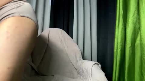 Snapshot of trebz_01 chatting on 20, 12, 2025 trebz_01 online show from 20, 12, 2025