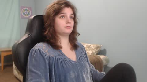 TreeJeanne online show from 31, 12, 2024