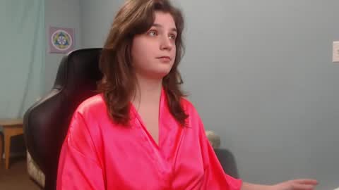 TreeJeanne online show from 14, 2, 2025