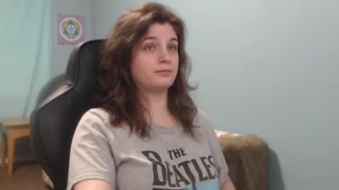 TreeJeanne online show from 6, 3, 2025