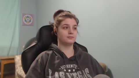 TreeJeanne online show from 11, 3, 2025