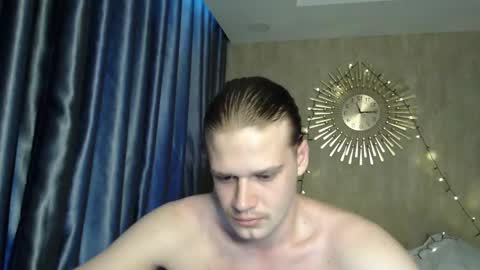 Snapshot of treezyny chatting on 15, 1, 2025 Sarah And Jon online show from 15, 1, 2025