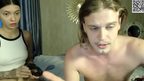 Snapshot of treezyny chatting on 6, 2, 2025 Sarah And Jon online show from 6, 2, 2025