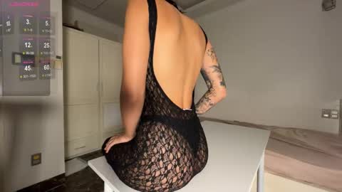 Snapshot of treezyny chatting on 16, 9, 2025 Sarah And Jon online show from 16, 9, 2025