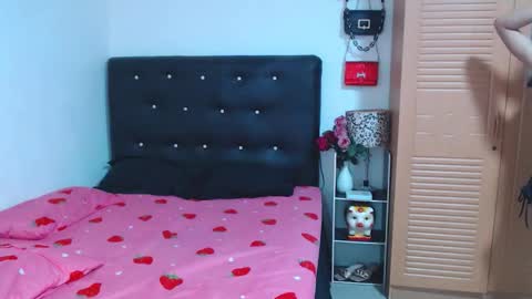 STEPHANiE online show from 28, 10, 2025