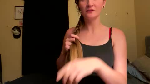 tressabelle online show from 27, 10, 2025