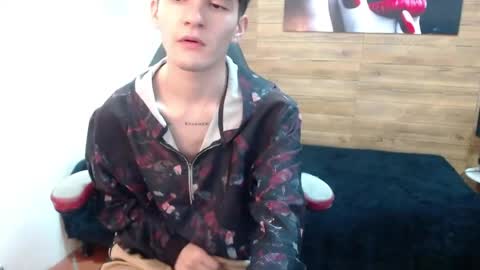 Snapshot of trevor_mob chatting on 29, 4, 2026 trevor_mob online show from 29, 4, 2026