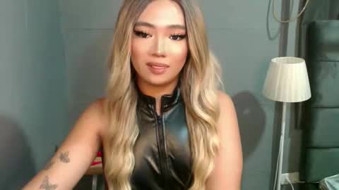 Snapshot of trexie_fucks15 chatting on 25, 10, 2025 trexie_fucks15 online show from 25, 10, 2025