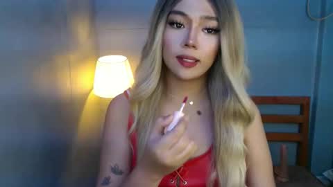 trexie_fucks15 online show from 19, 12, 2025