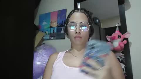 triana_bell online show from 4, 4, 2026