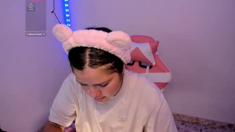 Snapshot of trianna_sweet chatting on 27, 2, 2026 trianna_sweet online show from 27, 2, 2026