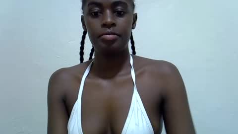 Snapshot of trickle_star chatting on 19, 2, 2026 Asteric online show from 19, 2, 2026