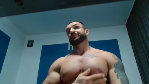Snapshot of tridentmuscles chatting on 5, 1, 2025 tridentmuscles online show from 5, 1, 2025