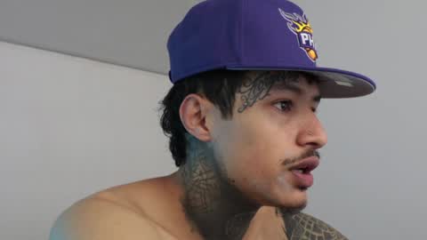 - trieone online show from 17, 12, 2024