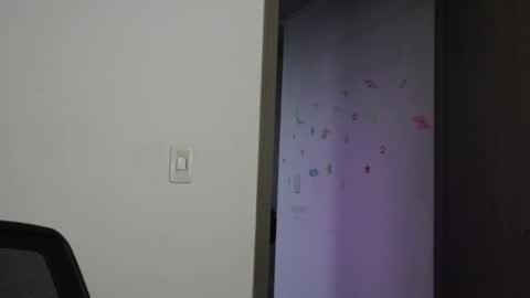 - trieone online show from 28, 9, 2025