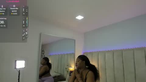 Triexi Mars online show from 13, 7, 2026