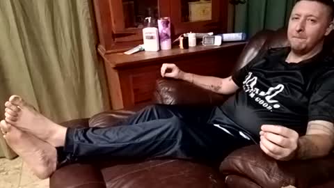 Snapshot of trillnonymau5 chatting on 5, 12, 2024 trillnonymau5 online show from 5, 12, 2024