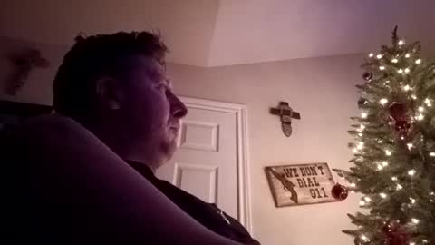 Snapshot of trillnonymau5 chatting on 21, 12, 2024 trillnonymau5 online show from 21, 12, 2024