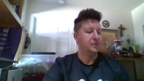 Snapshot of trillnonymau5 chatting on 24, 1, 2025 trillnonymau5 online show from 24, 1, 2025