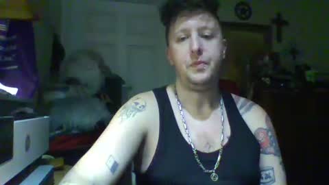 Snapshot of trillnonymau5 chatting on 26, 1, 2025 trillnonymau5 online show from 26, 1, 2025