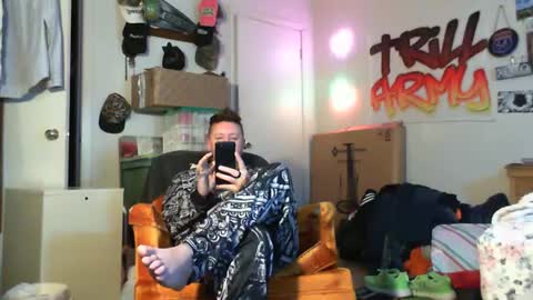 Snapshot of trillnonymau5 chatting on 29, 1, 2025 trillnonymau5 online show from 29, 1, 2025