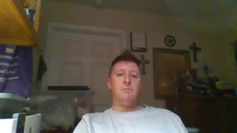 Snapshot of trillnonymau5 chatting on 6, 2, 2025 trillnonymau5 online show from 6, 2, 2025