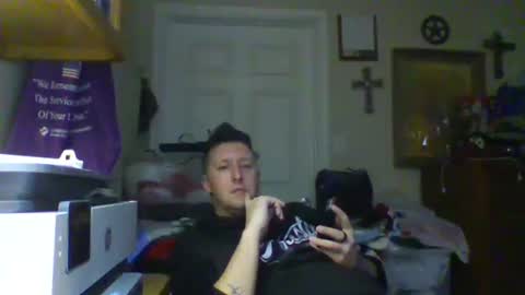 Snapshot of trillnonymau5 chatting on 13, 2, 2025 trillnonymau5 online show from 13, 2, 2025