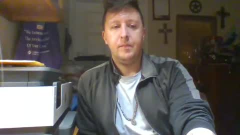 Snapshot of trillnonymau5 chatting on 23, 2, 2025 trillnonymau5 online show from 23, 2, 2025