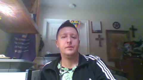 Snapshot of trillnonymau5 chatting on 26, 2, 2025 trillnonymau5 online show from 26, 2, 2025