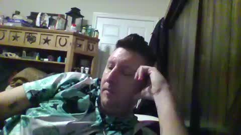 Snapshot of trillnonymau5 chatting on 27, 2, 2025 trillnonymau5 online show from 27, 2, 2025