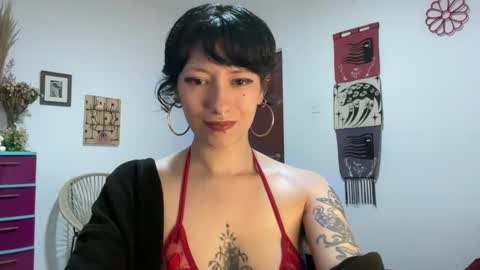 Snapshot of trinitysecrets chatting on 11, 2, 2025 trinitysecrets online show from 11, 2, 2025