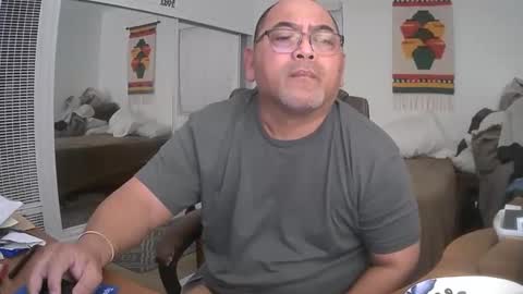 Snapshot of trinsterx chatting on 12, 2, 2025 trinsterx online show from 12, 2, 2025