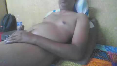 Snapshot of triplexxx007 chatting on 8, 5, 2026 Raaz keeps ur Raaz online show from 8, 5, 2026