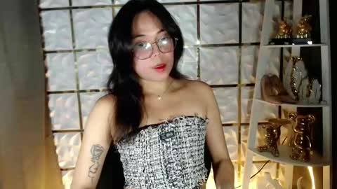 trixie_foxslut online show from 9, 3, 2026