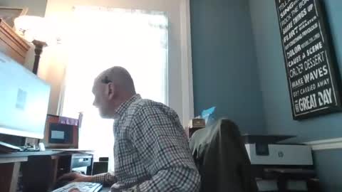 Snapshot of trodgers136 chatting on 20, 2, 2025 TRodgers online show from 20, 2, 2025