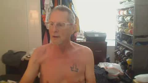 Snapshot of troffer1020 chatting on 15, 7, 2026 Troffer online show from 15, 7, 2026