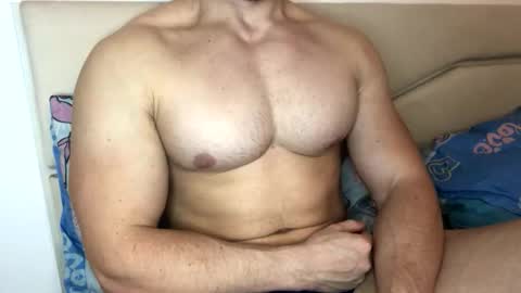 Troncq online show from 11, 2, 2026