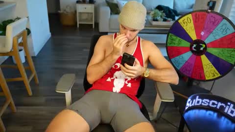 Snapshot of troy_greenxo chatting on 10, 2, 2026 Troy Green online show from 10, 2, 2026