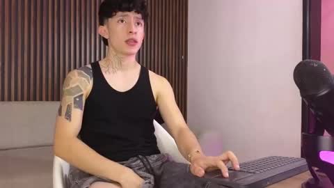 Troy online show from 8, 9, 2025